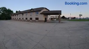 Cyclone Lodge - Image 1