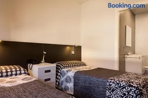 Hostal Plaza - Image 4