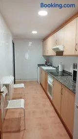 Apartamento muy bonito cerca de la Universidad - Image 4