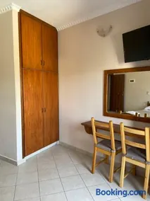 Hotel THE OLIVE TREE - Image 1