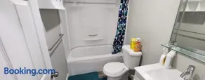 New Stylish 2-Bedroom Basement Suite - Image 3
