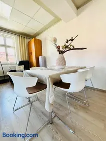 SH-Apartments-Idylische FeWo Amenti, Wifi, Parken, zentral - Image 3