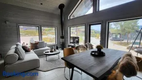 Stylishly furnished chalet with a large terrace in Vrådal - Image 3