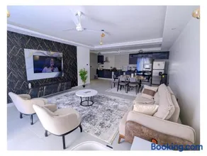 Bahari elegance - Image 1