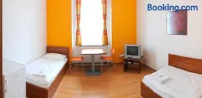 Economic Hotel Svoboda - Image 2