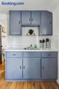 Large Private Studio Apartment - Image 3