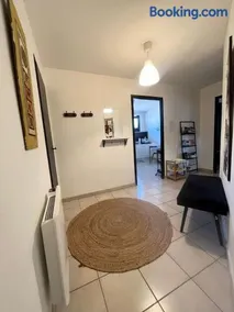 Vazaha grand et bel appartement classé 3 étoiles - Image 2