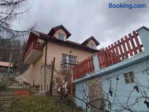 Issy View House - Image 3