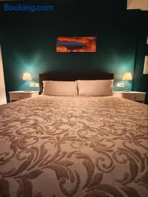51 E-scape Home - Image 4