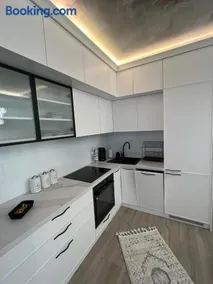 Apartament pod różą Szajnowicza Iwanowa 27a - Image 3