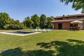 La Solfa casa aislada con piscina y jardín - Image 2