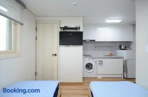 Sunnyhill Guesthouse Hongdae - Image 2