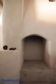 New Guesthouse in Emporios - Image 3