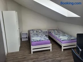 Komárov Apartment - Image 3