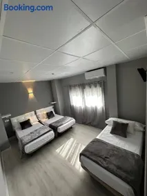 Hotel Vanity - Image 5