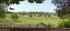 Bastide au milieu des vignes et des oliviers Aups - Image 2