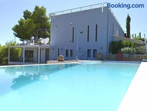 Kritios villa - Image 1
