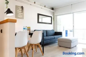Primera Línea de Mar con Parking y Terraza - Image 3