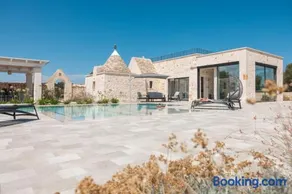 Il Trullo del Merlo - saltwater infinity pool and sauna - Image 1