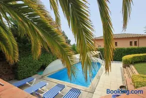 Club Villamar - Sophie - Image 1