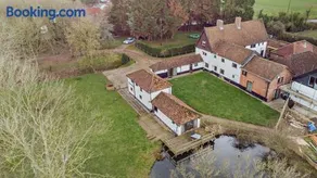 Amazing Spa Country House with Indoor Pool, Sauna and Steam Room - Image 3