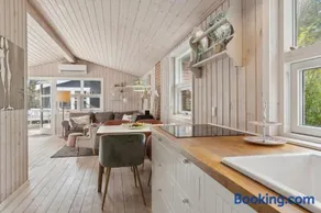 Charming Holiday Home Near Stenstrup Beach - Image 4