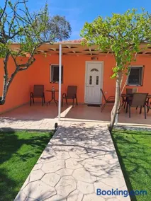 Little House Ligia - Image 1