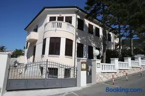 Apartment & Rooms Three Angels - Image 1