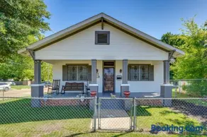 Quiet Home, near I-49, downtown, and 2 Hospitals - Image 5
