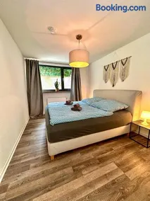 Kaarst-Apt für 4, Zentral, Gemütlich, privater Parkplatz - Image 1