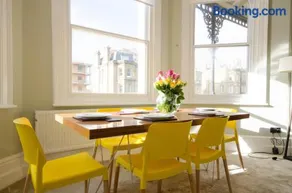 Seaview Mansion Apartment - Central Hove with PARKING - Image 3