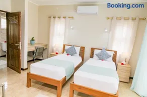 Jonc d'Or Villa Self Catering - Image 2
