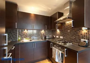 The Lochend Park View Residence - Image 2