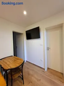 Apartments Crljen - Image 2