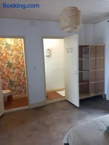 Clerval Guest House - Image 4