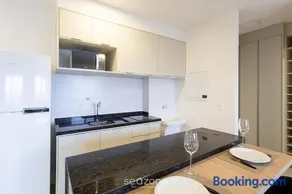 Estudio em Cond. c/ Piscina e Varanda SRU2308 - Image 3