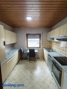 Mobilierte Wohnung mit 6 Betten Stuttgart, Böblingen, Reutlingen, Waldenbuch - Image 1