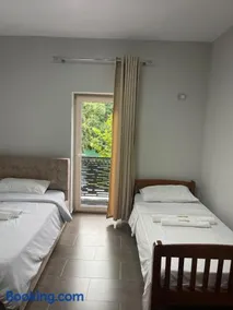 Raja Hotel Fierze - Image 2