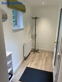 Garden flat - Image 4