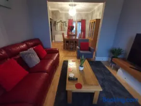 York City Central Retreat - Image 4