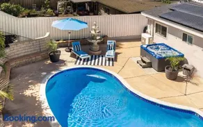 San Diego Oasis with Pool and Hot Tub - Image 1