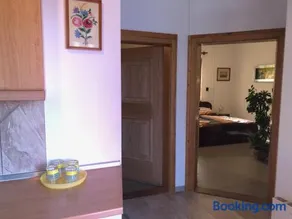 Balatonalmádi Apartmanház - Image 4