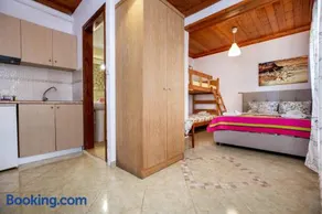 Emilia's House - Image 2