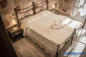 Rocca Pinta Guest House - Image 1