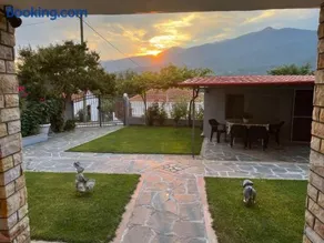 Papadopoulos House - Image 2