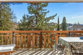Maison Alpina l Golf l By CosyHome - Image 2