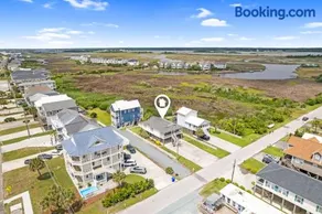 Surfside Serenity Villa - Steps to the Beach - Image 5