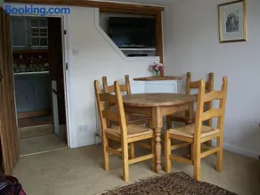 Shipwrights Cottage - Image 5