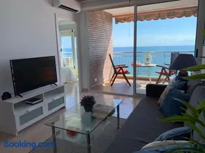 Apartamento con vistas al mar primera linea de playa del Postiguet - Image 3