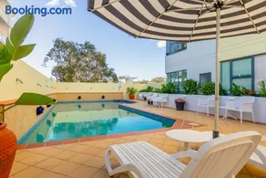 Sea Breeze at Mudjimba Beachside, tennis pool - Image 2
